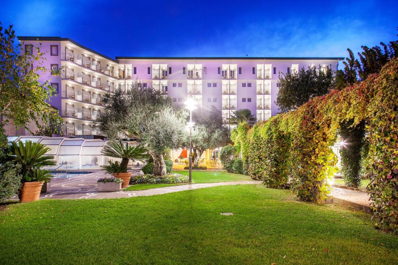 Hotel Aurelia Milano Marittima Zewnętrze zdjęcie